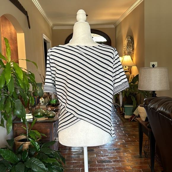 Three Dots Striped Cross Hi-Lo Hem Reversible Top szXL - Picture 7 of 13